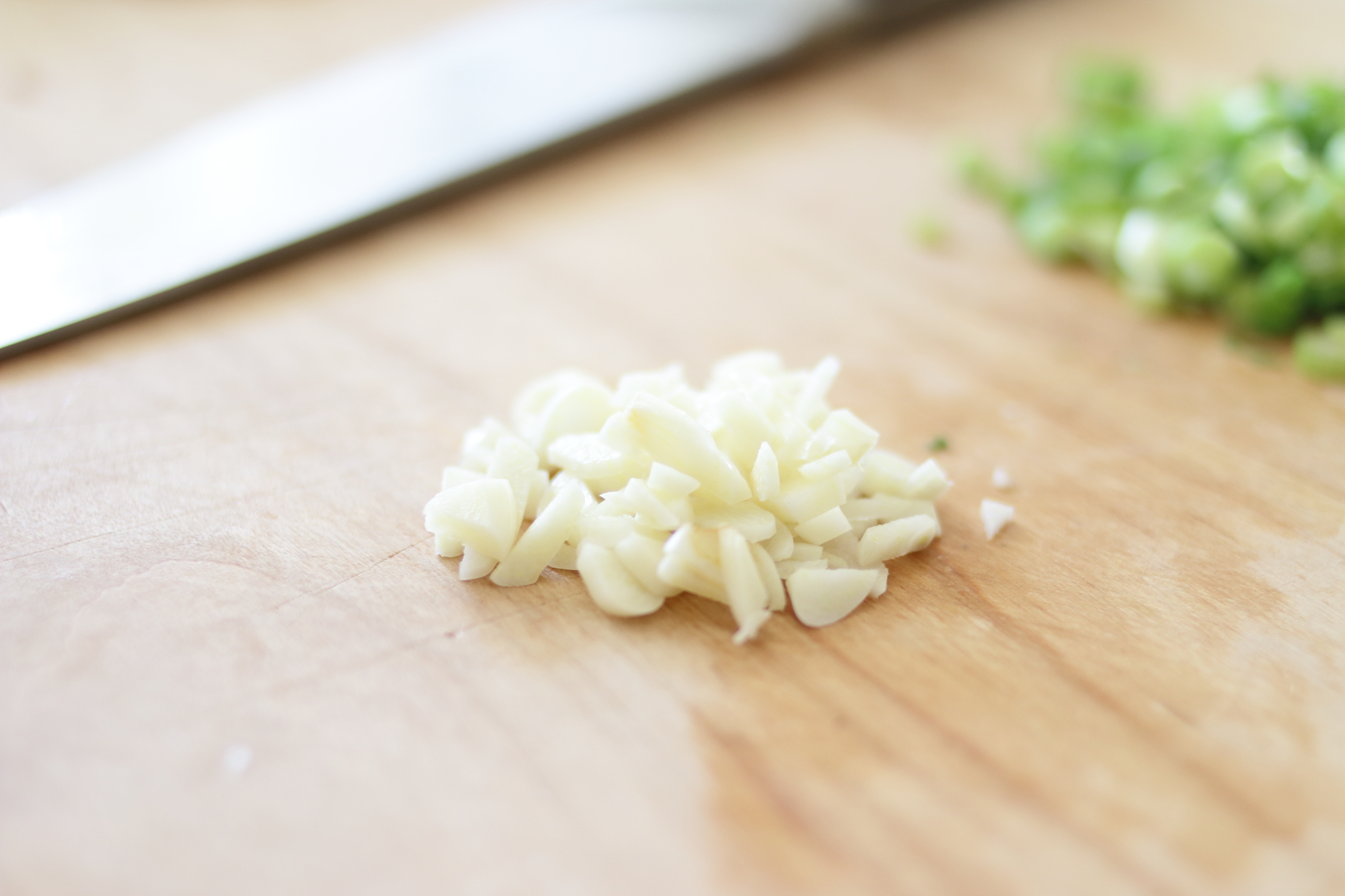 chopped garlic